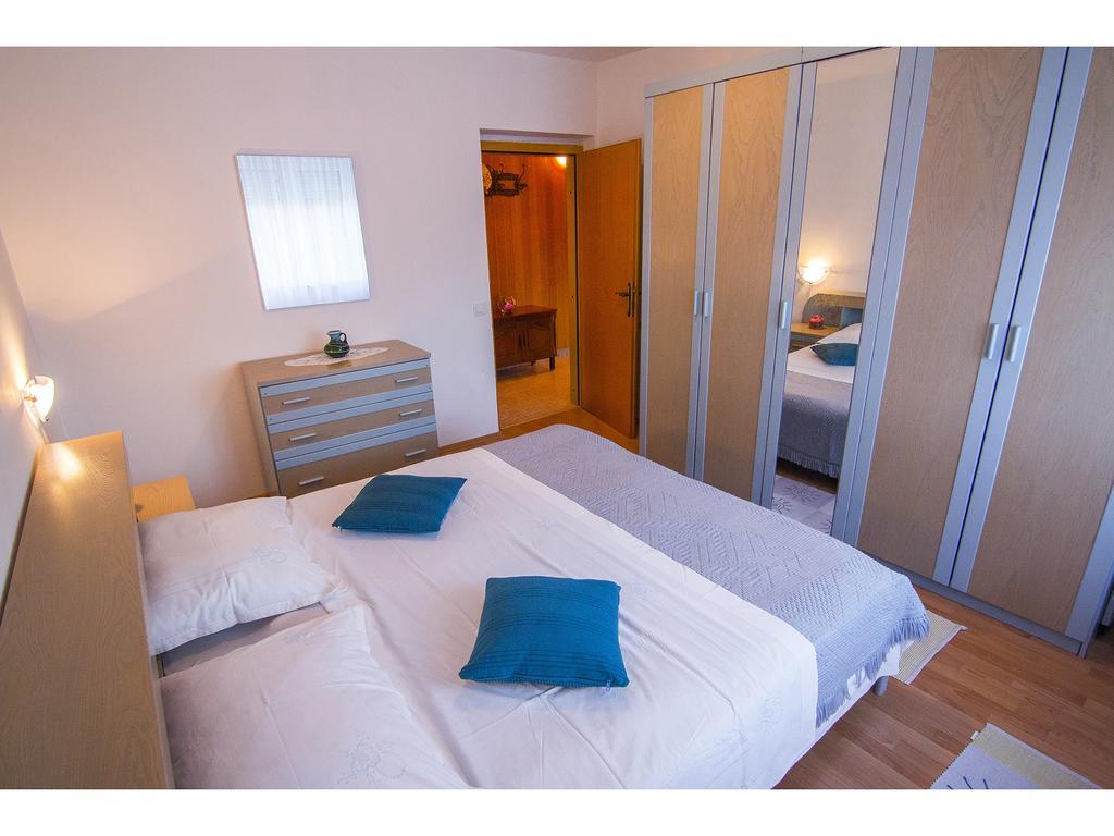 Apartment Miranda Slatine Rom bilde
