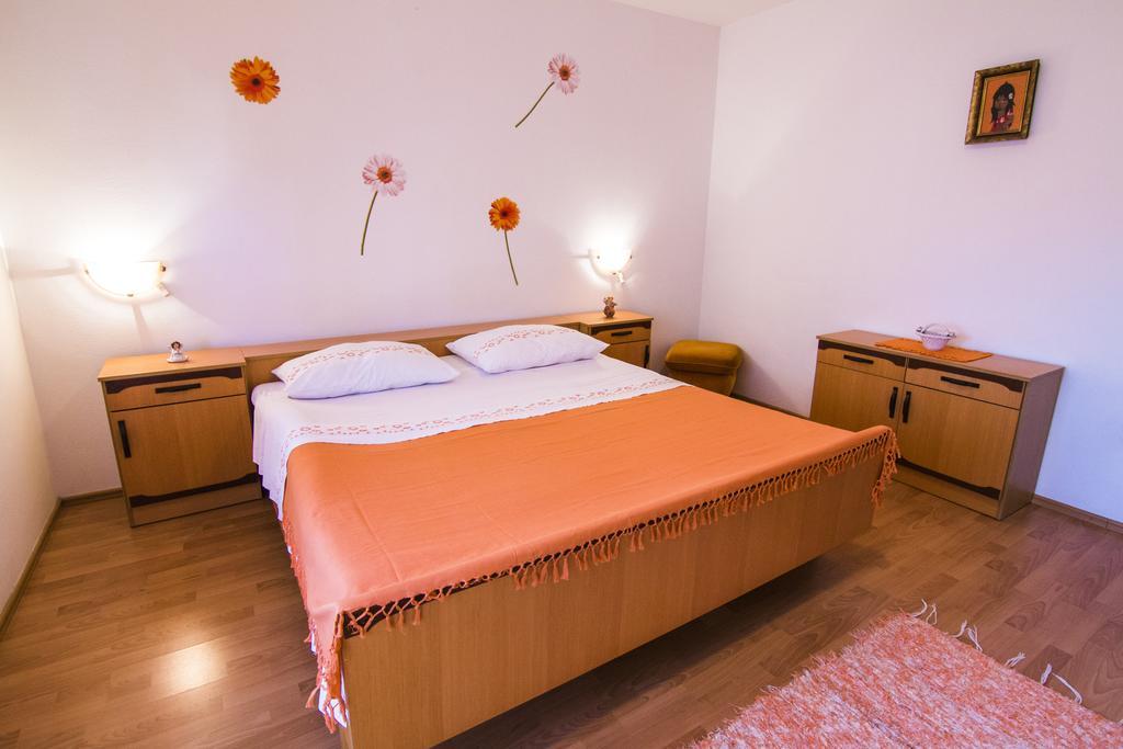 Apartment Miranda Slatine Eksteriør bilde
